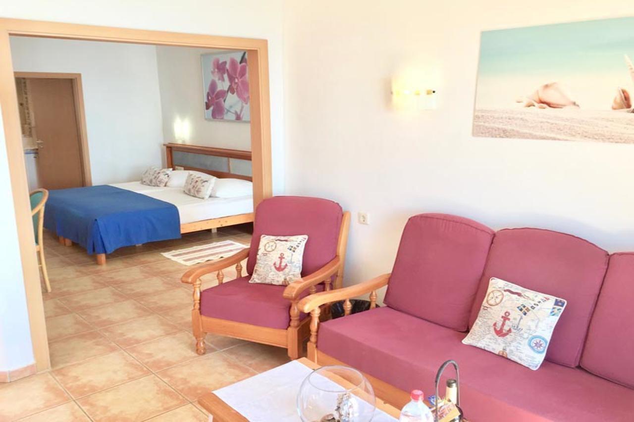 Suite Hotel Marina Playa Esquinzo Exterior photo